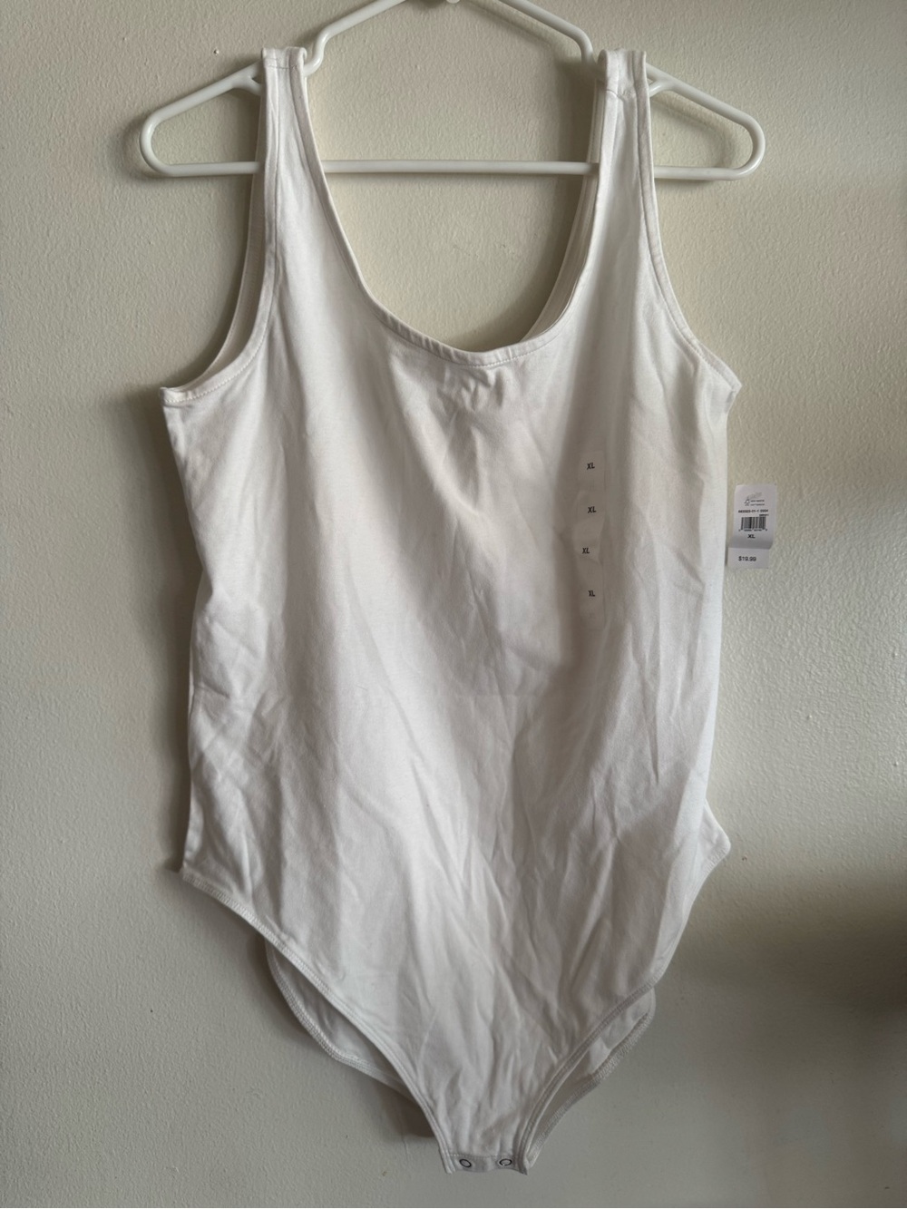 Gap Classic White Scoop Neck Bodysuit - NWT